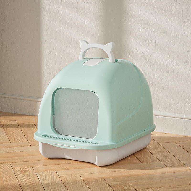 Large Closed Cat Litter Box with Odor Control Features
