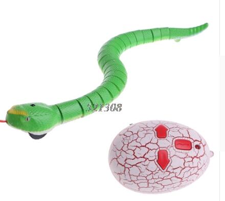 Prank Snake Toy for Fun and Entertainment