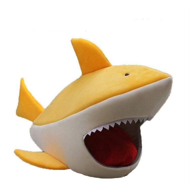 Shark-Shaped Pet Kennel for Cats and Dogs