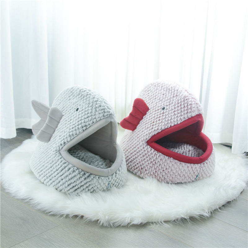 Wholesale Semi-Enclosed Fish-Shaped Pet Bed for Dogs and Cats