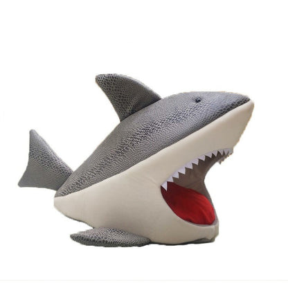Shark-Shaped Pet Kennel for Cats and Dogs